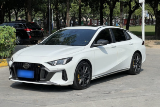 广汽传祺 影豹 2023款 270T DCT J15版