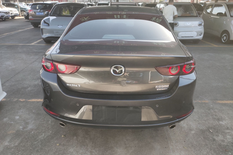 马自达3 昂克赛拉 2023款 2.0L 自动质臻版车身外观6