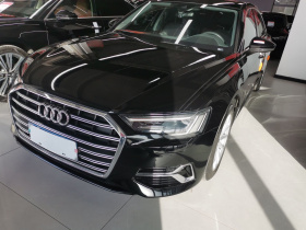 奥迪A6L 2023款 改款 40 TFSI 豪华致雅型