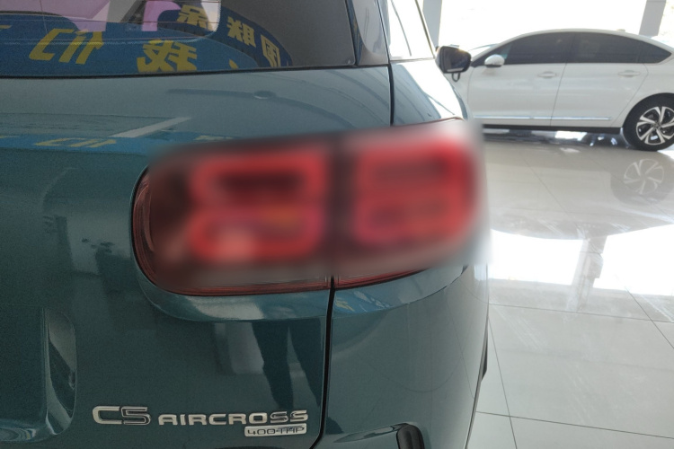 雪铁龙 天逸 C5 AIRCROSS 2021款 400THP 悦享型车身外观9