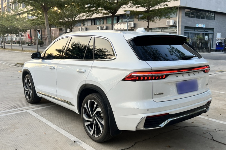 吉利汽车 星越L 2021款 2.0TD DCT EVO两驱智尊型车身外观6003