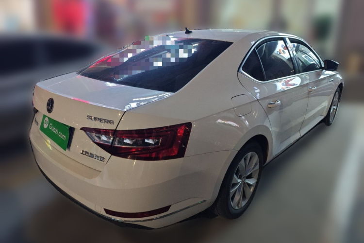 斯柯达 速派 2018款 TSI280 DSG舒适版 国V车身外观7