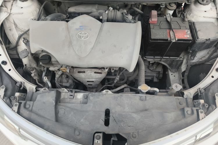 丰田 威驰 2014款 1.3L 手动型尚版局部细节24