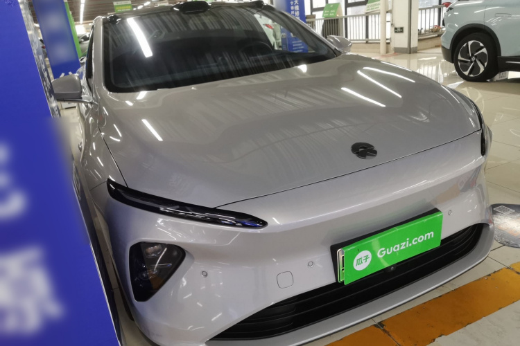 蔚来ET7 2024款 75kWh 行政版车身外观6002