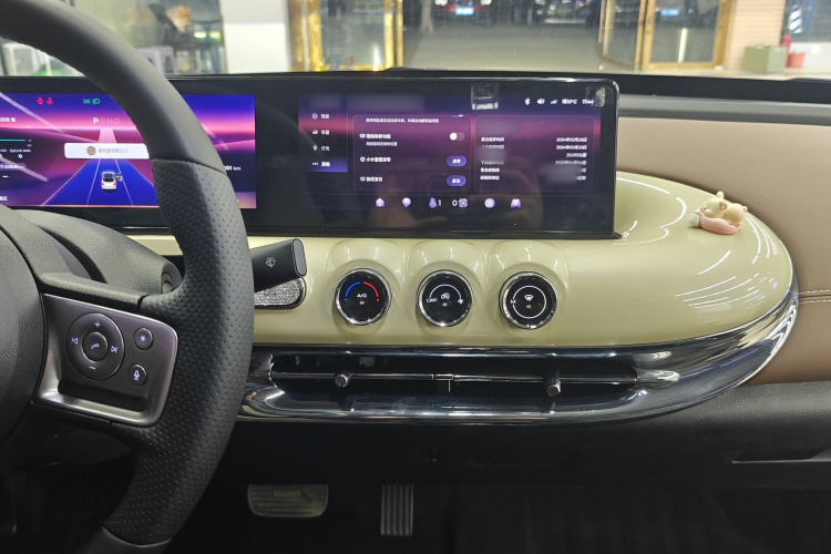 五菱汽车 五菱缤果 2023款 333km 灵犀互联+款局部细节14