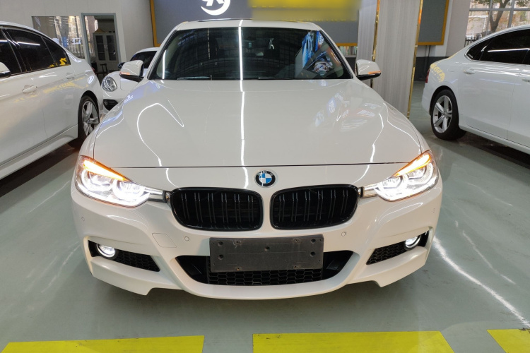 宝马3系 2018款 320Li 领先型M运动套装车身外观2