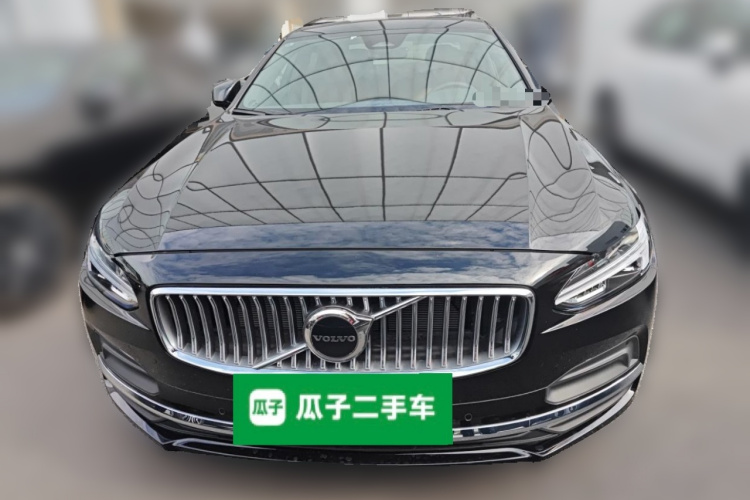 沃尔沃S90 2025款 B5 智远豪华版车身外观2