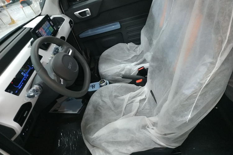 吉利银河 2024款 熊猫mini 200km 耐力熊局部细节19