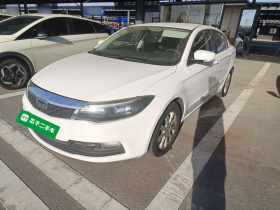 观致3 2018款 三厢 1.6L 自动领先型