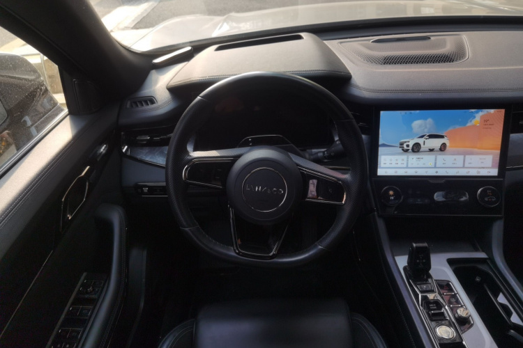 领克09 EM-P 2021款 2.0T PHEV Ultra 六座中控内饰13