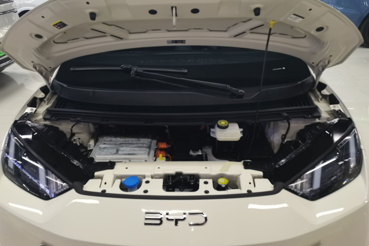 比亚迪 海鸥 2024款 荣耀版 305km 活力版机舱底盘24