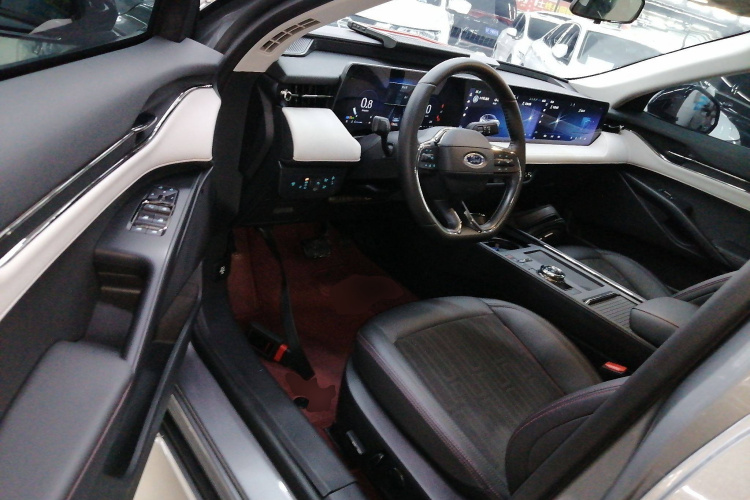 福特 蒙迪欧 2022款 改款 EcoBoost 245 豪华型中控内饰20