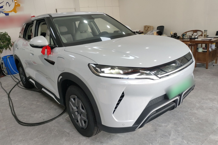 比亚迪 元UP 2024款  401KM 活力版车身外观6002