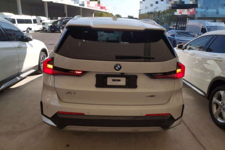 宝马X1 2023款 sDrive25Li X设计套装车身外观6