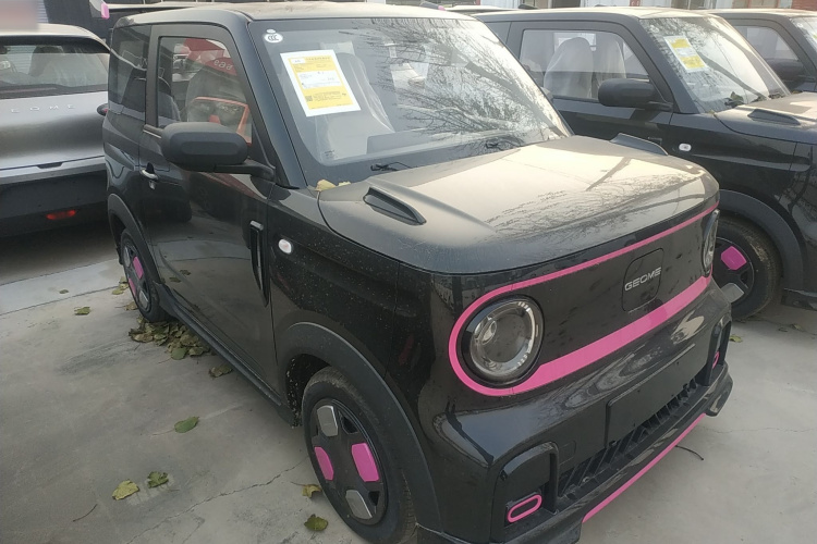 吉利银河 2025款 210km 熊猫卡丁车身外观6002