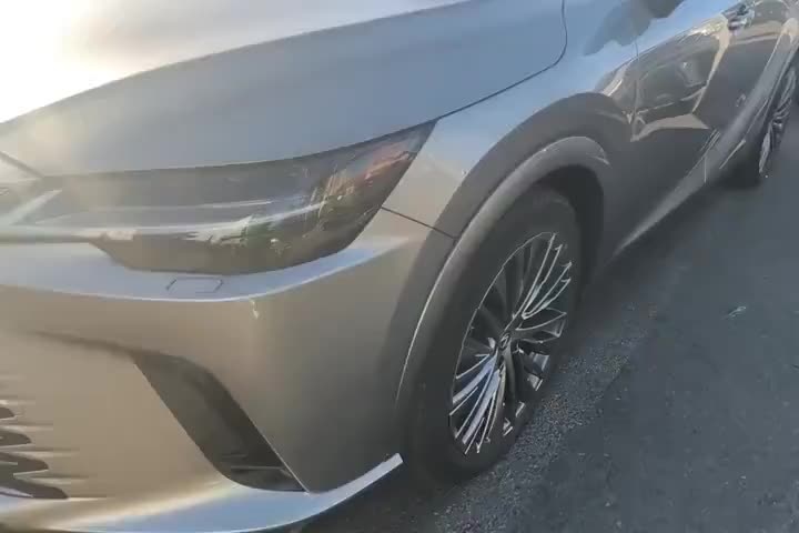 雷克萨斯RX 2023款 350h 四驱醇享版实拍1