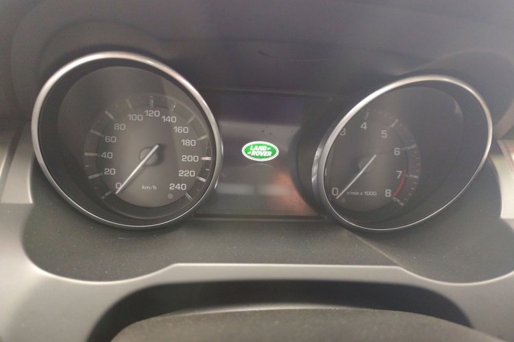 路虎 揽胜极光 2015款 2.0T 五门智耀版局部细节14