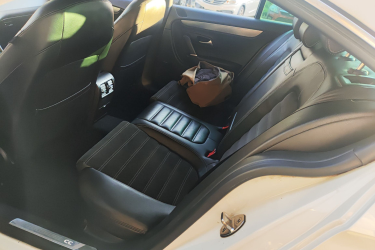 一汽-大众CC 2016款 2.0TSI 豪华型中控内饰7004