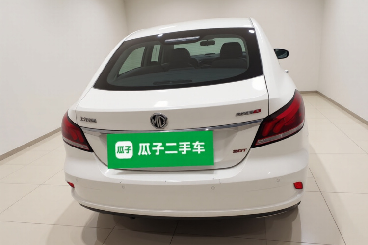 名爵 MG6 2019款 20T 自动运动版车身外观6