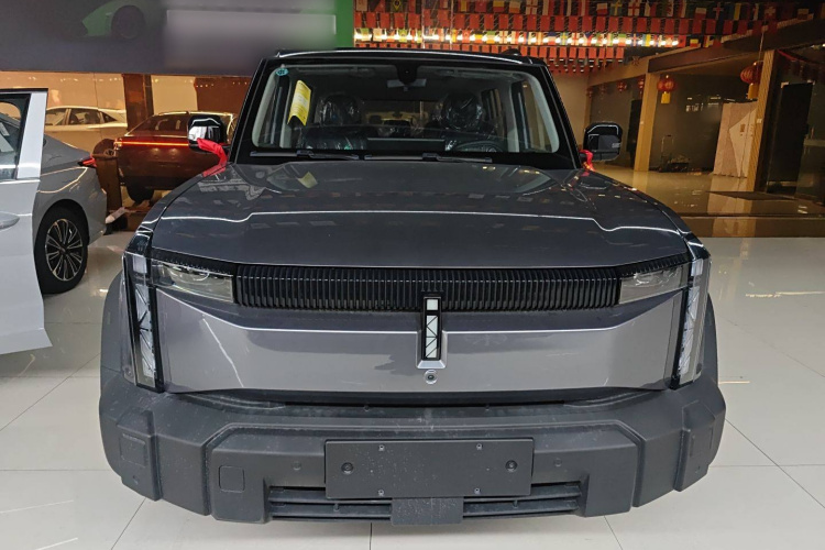 奇瑞iCAR 03 2024款 472km 四驱长续航版车身外观2