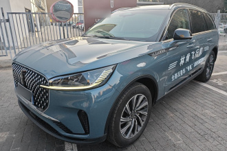 林肯 飞行家 2024款 3.0T V6 四驱高雅版 六座