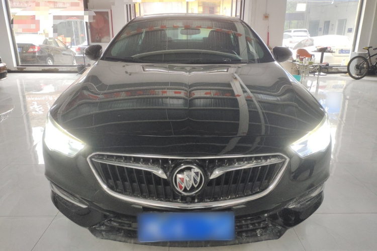 别克 君威 2017款 20T 精英型车身外观2