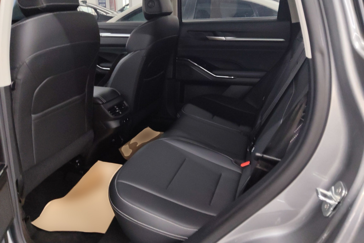 哈弗H6 2022款 第三代 1.5T 自动两驱Max中控内饰21