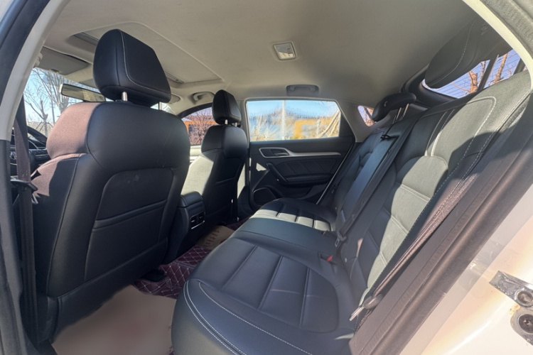 名爵 MG6 2017款 20T 自动尊享互联网版 国V中控内饰7006