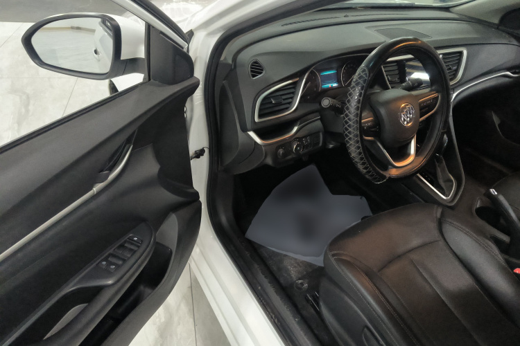 别克 英朗 2021款 改款 典范 1.5L 自动精英型中控内饰20