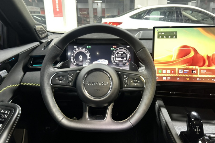 领克03 2026款 2.0TD 自动 Ultra中控内饰7004