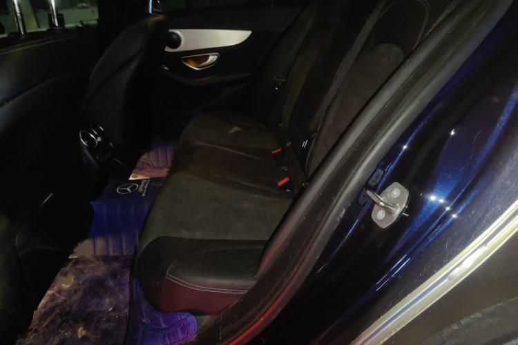 奔驰C级 2020款 C 260 运动版中控内饰7004