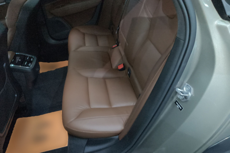 沃尔沃V90 2022款 Cross Country B5 AWD 智远版中控内饰21