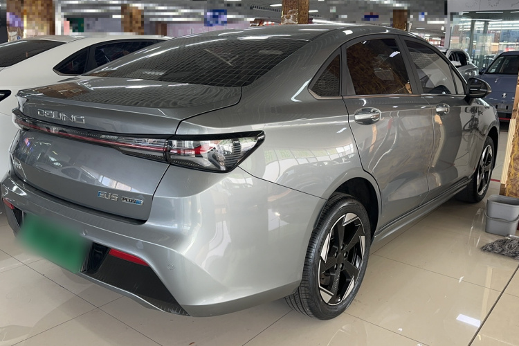 北京汽车 北京EU5 PLUS 2023款 R500 优享版车身外观6003