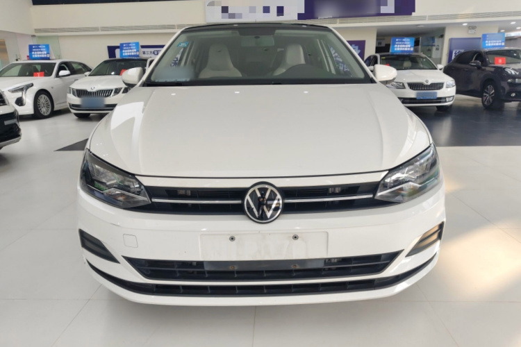 大众 Polo 2021款 Plus 1.5L 自动炫彩科技版车身外观2