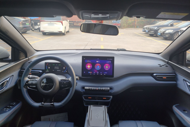 比亚迪 海鸥 2024款 荣耀版 405km 飞翔版中控内饰7008