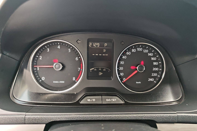 大众 朗逸 2013款 改款 1.4TSI DSG舒适版局部细节14