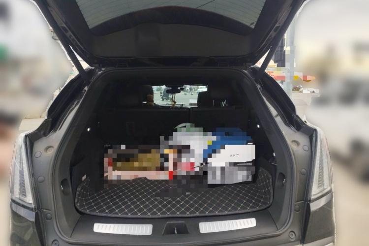 凯迪拉克XT5 2022款 2.0T 四驱豪华型（蜂鸟版）中控内饰23