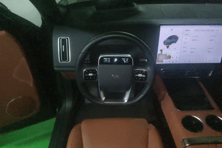 理想汽车 理想L8 2023款 Air中控内饰13