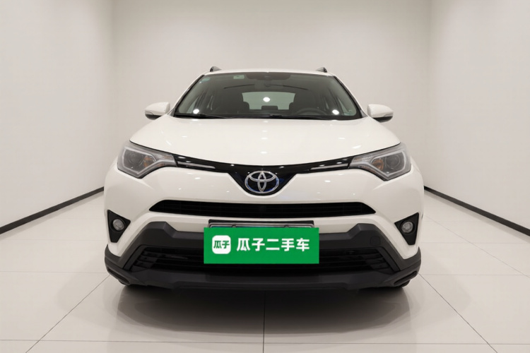 丰田 RAV4荣放 2016款 2.0L CVT两驱风尚版 国V车身外观2