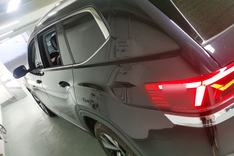 大众 途昂 2023款 380TSI 四驱尊享豪华版车身外观4