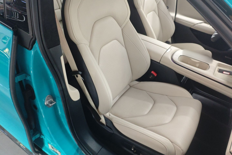 小米汽车 小米SU7 2024款 四驱超长续航高阶智驾Max版局部细节41