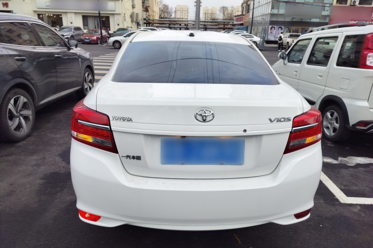 丰田 威驰 2017款 1.5L CVT创行版车身外观6