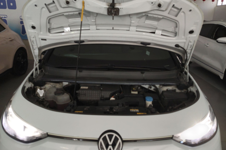 大众ID.3 2021款 Pure 纯净版机舱底盘24