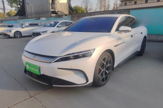 比亚迪 汉 2023款 EV 冠军版 715KM前驱旗舰型