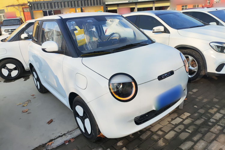 长安启源 长安Lumin 2025款 205km 香沁款车身外观3