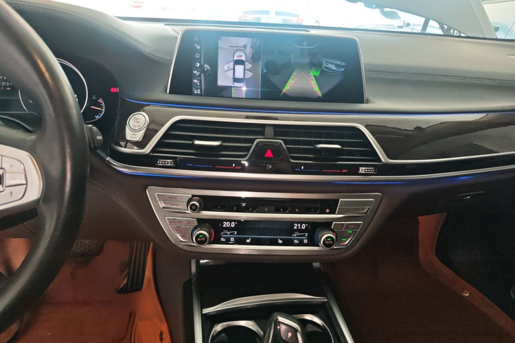 宝马7系 2016款 730Li 领先型局部细节16