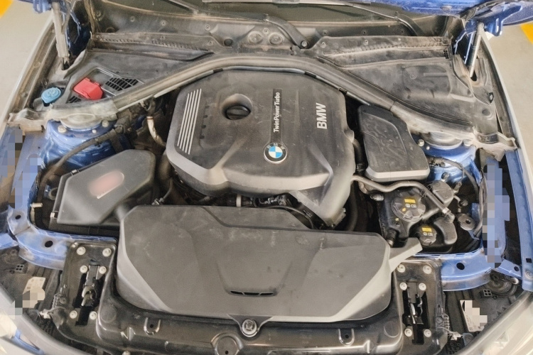 宝马3系 2019款 320i M运动曜夜版局部细节24