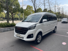 金杯 金海狮 2021款 1.5L 客车旅行狮中央空调版 9座