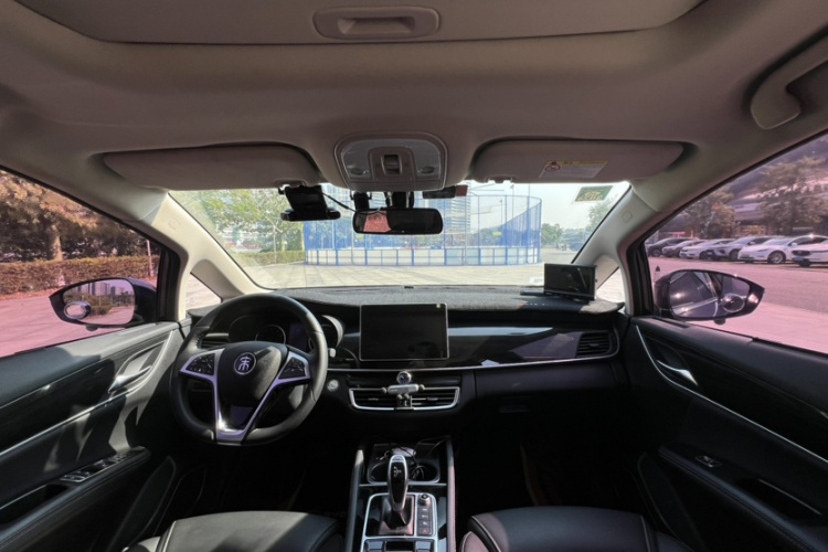 比亚迪 宋MAX 2019款 1.5T 自动智联睿逸天窗型 7座 国VI中控内饰7007