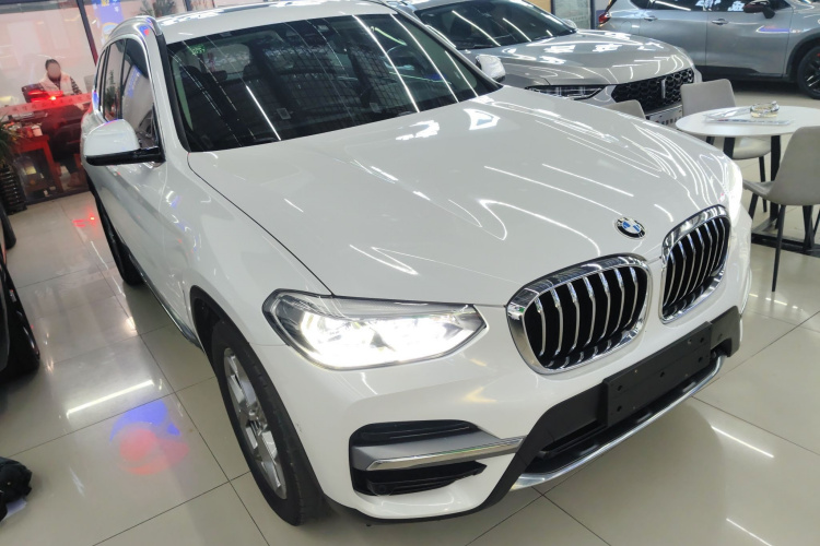宝马X3 2020款 xDrive28i 豪华套装车身外观6002